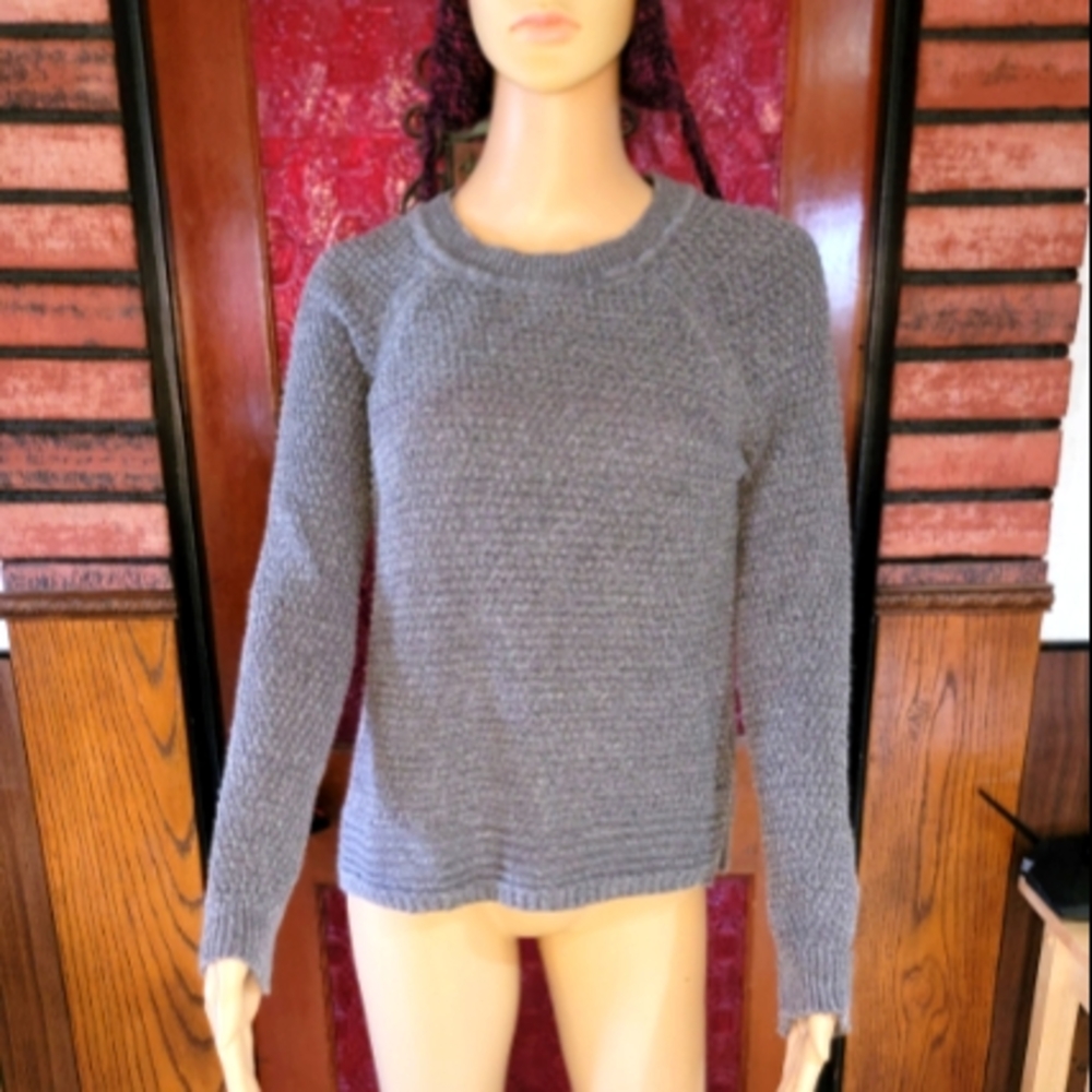 Old Navy Knit Sweater